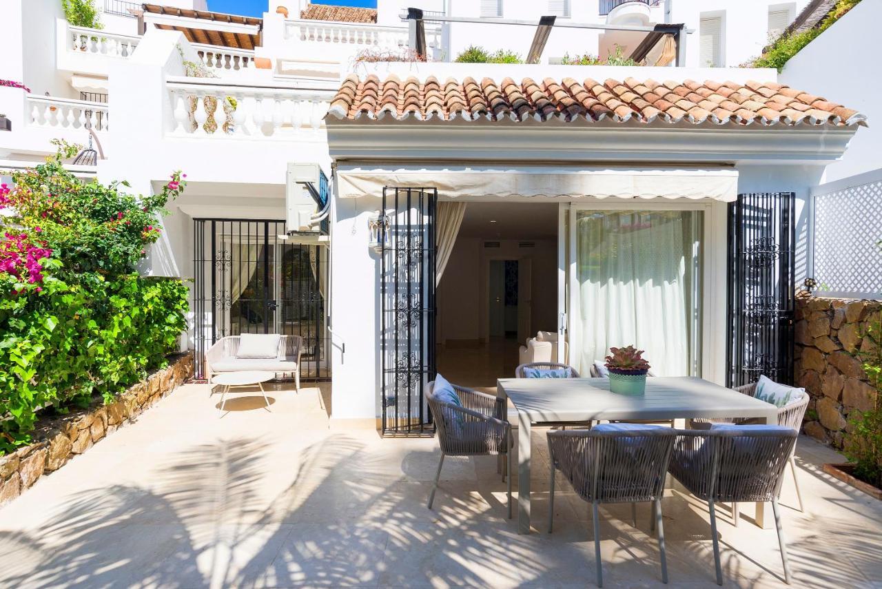 Elviria Playa White Pearl Beach Marbella Exteriör bild