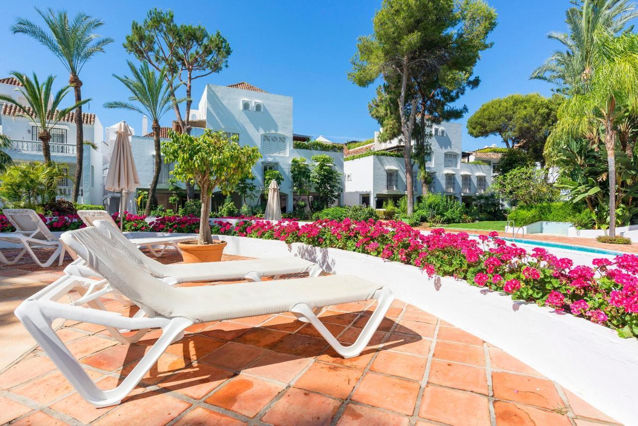 Elviria Playa White Pearl Beach Marbella Exteriör bild