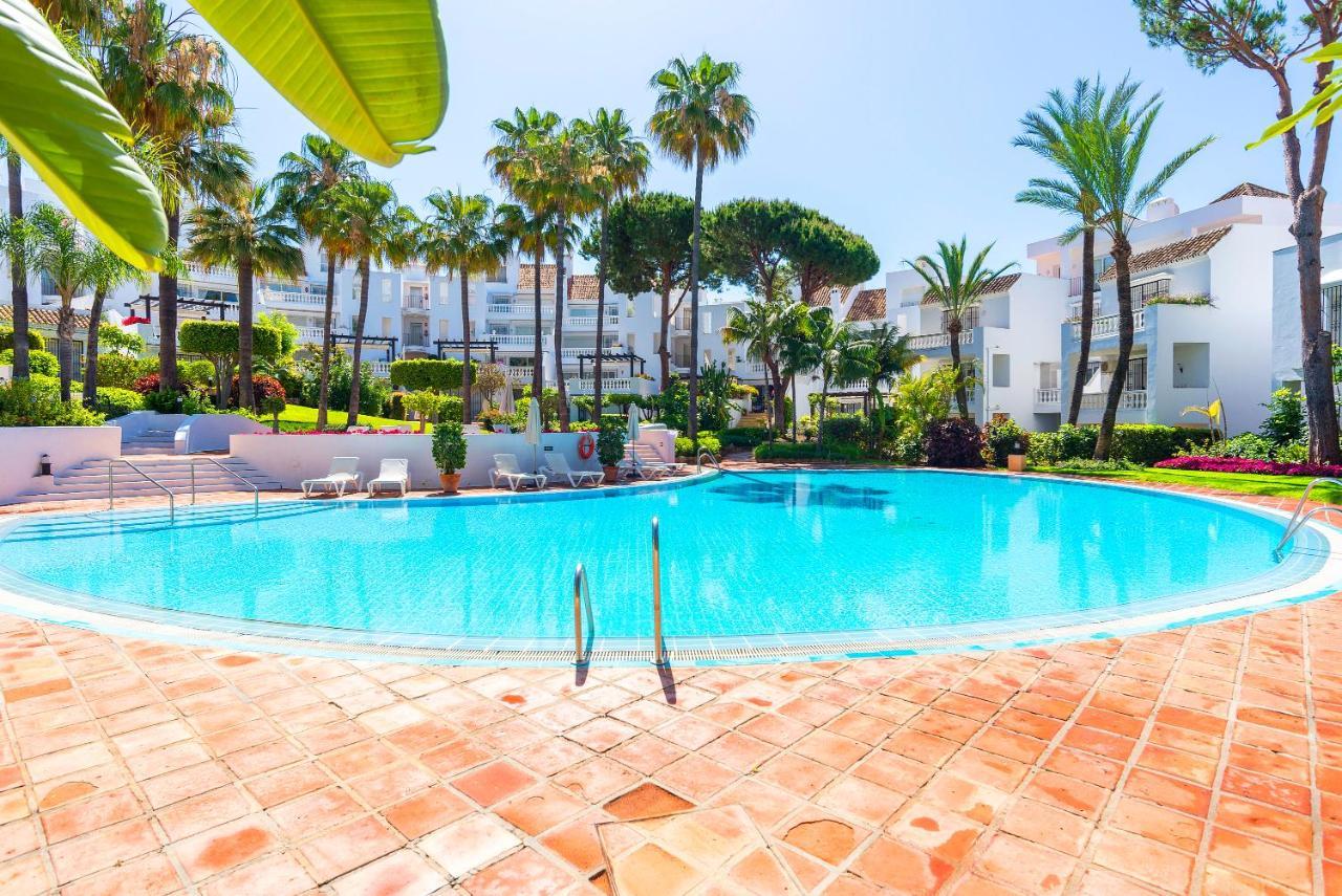 Elviria Playa White Pearl Beach Marbella Exteriör bild