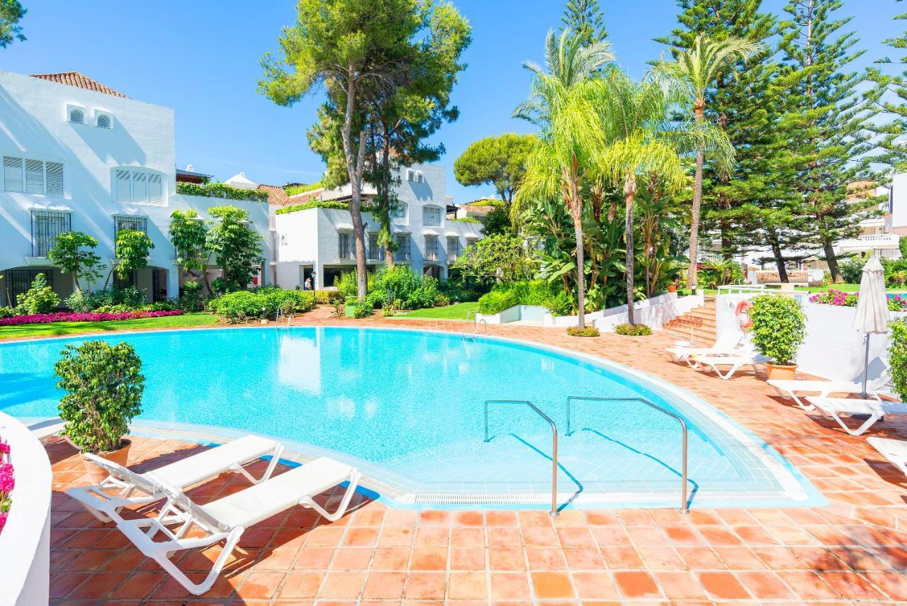 Elviria Playa White Pearl Beach Marbella Exteriör bild